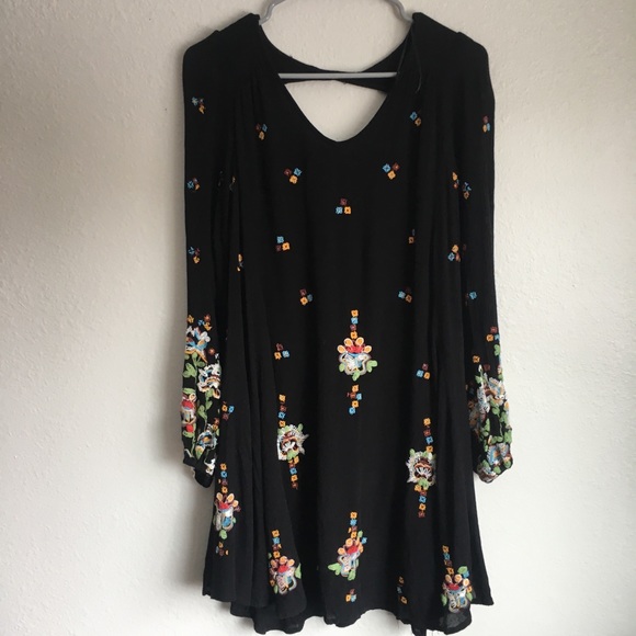 FREE PEOPLE/ NWT oxford embroidered minidress - Picture 3 of 8